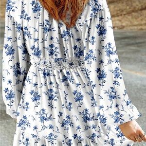 Chic Blue Floral Long Sleeve Dress